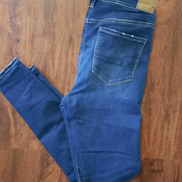 Hi-Rise Jeggings - Picture 2 of 2